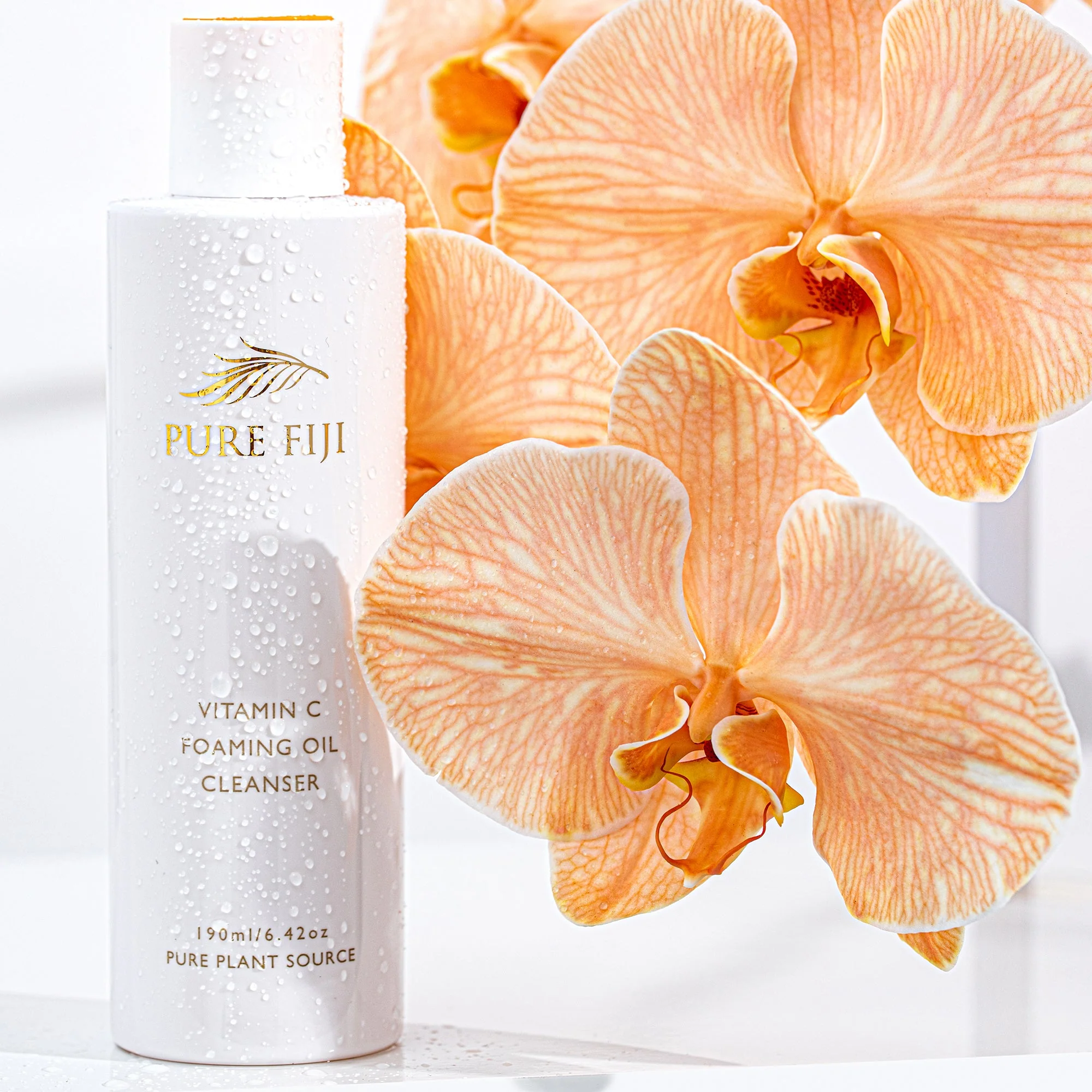 Vitamin C Foaming Oil Cleanser (6.4oz/190ml) - Image 3